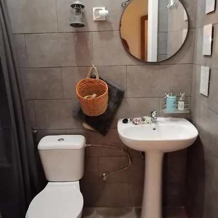 Plena 住宿加早餐酒店 洛里什