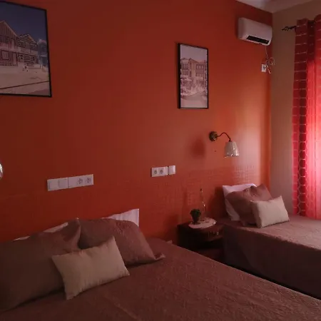 Plena 住宿加早餐酒店 洛里什