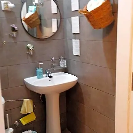 Plena Oda ve Kahvaltı Loures